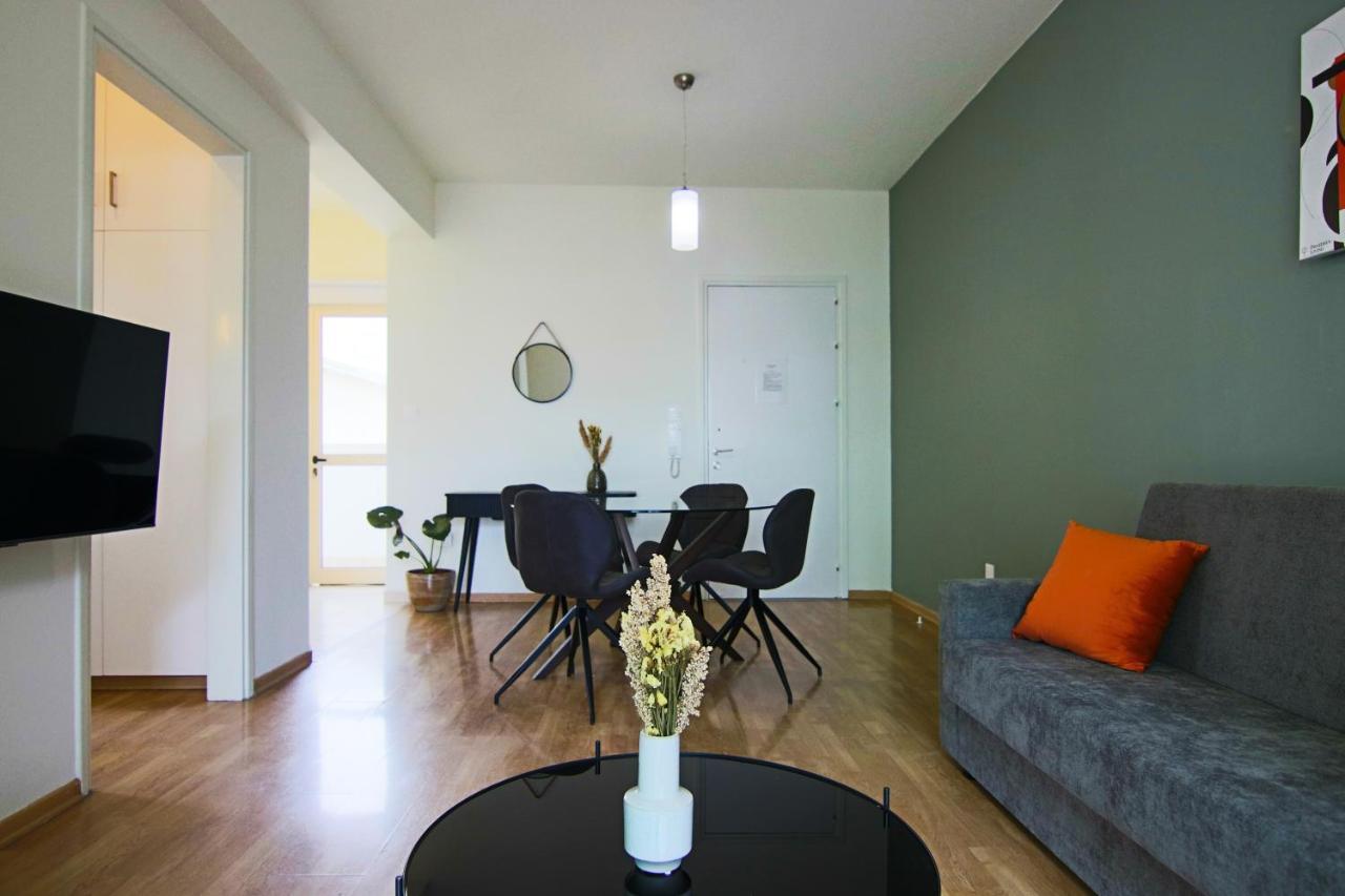 Phaedrus Living City View Luxury Iras Flat 102 니코시아 외부 사진