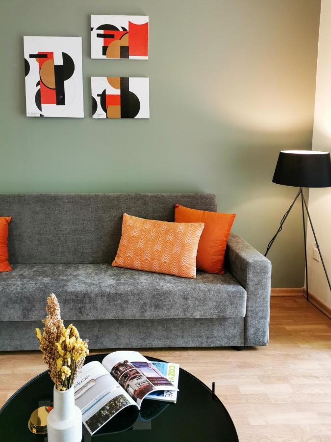 Phaedrus Living City View Luxury Iras Flat 102 니코시아 외부 사진
